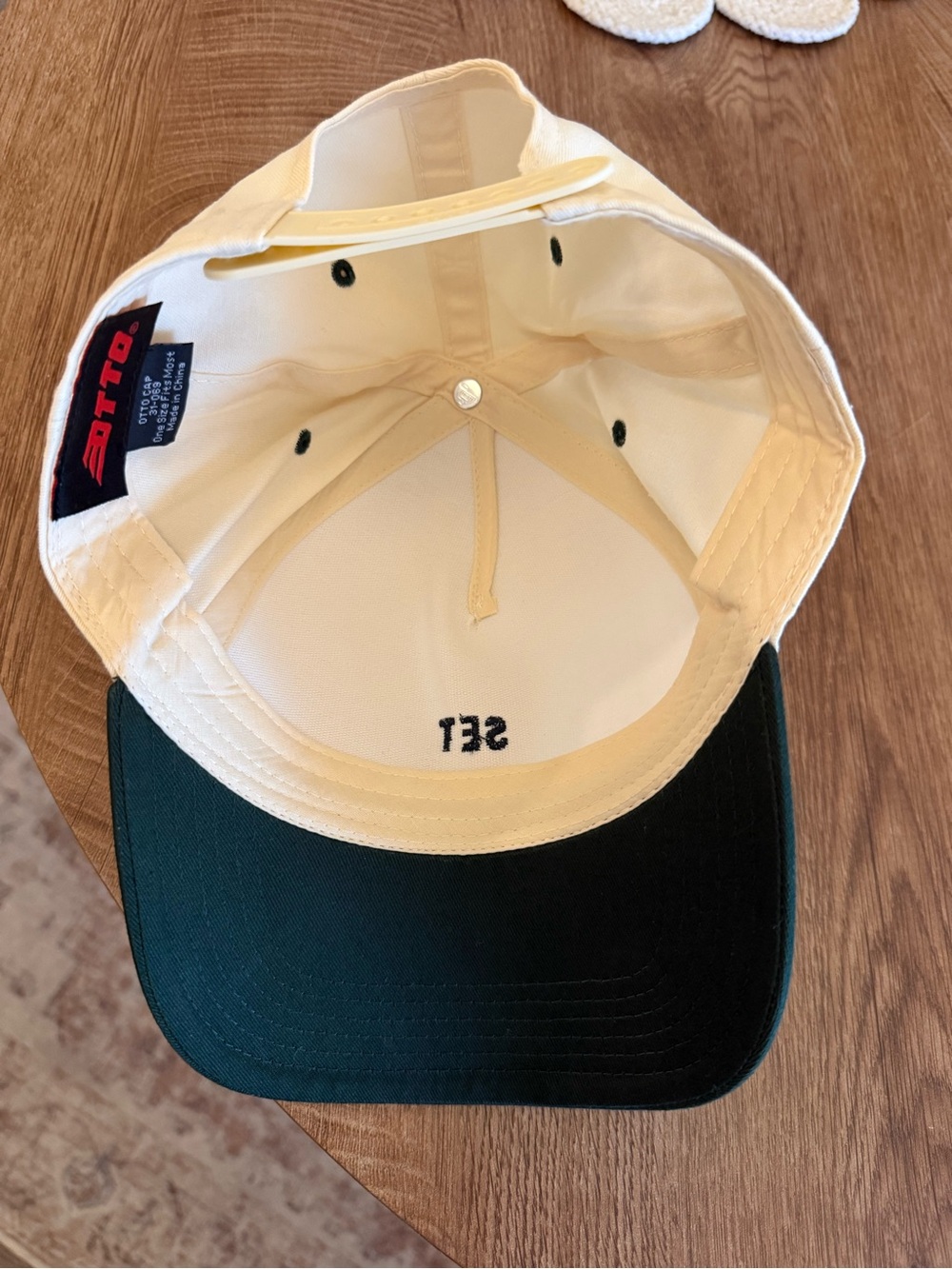 Set Active Employee Hat - Picture 3 of 5